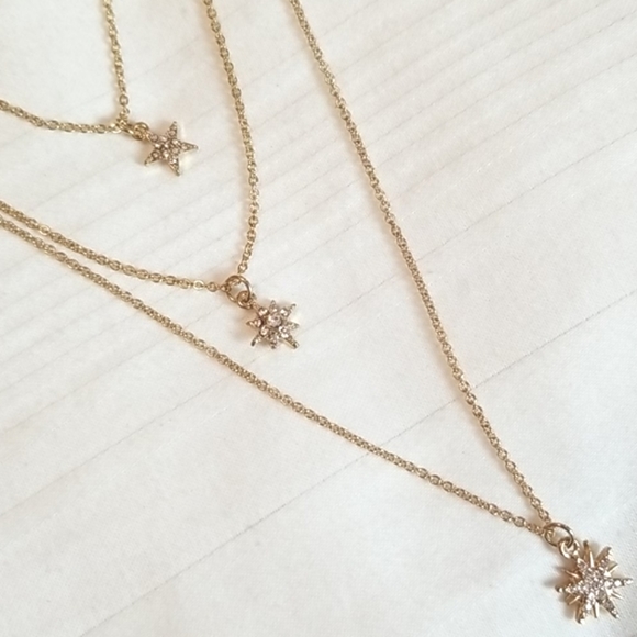 New Forever 21 Gold Rhinestone Star Layering Necklace - Picture 2 of 3
